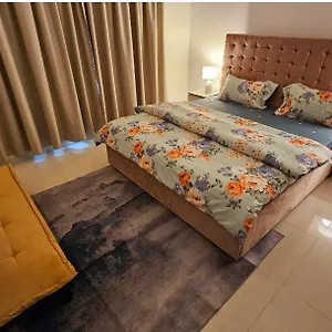 splendid-private-rooms-near-airport.dubaihotelsoffers.com/